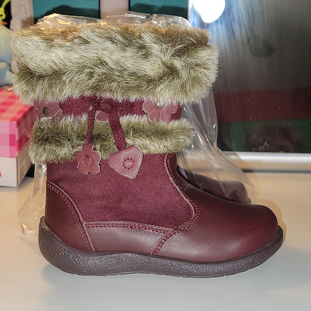 Andrea, size 10